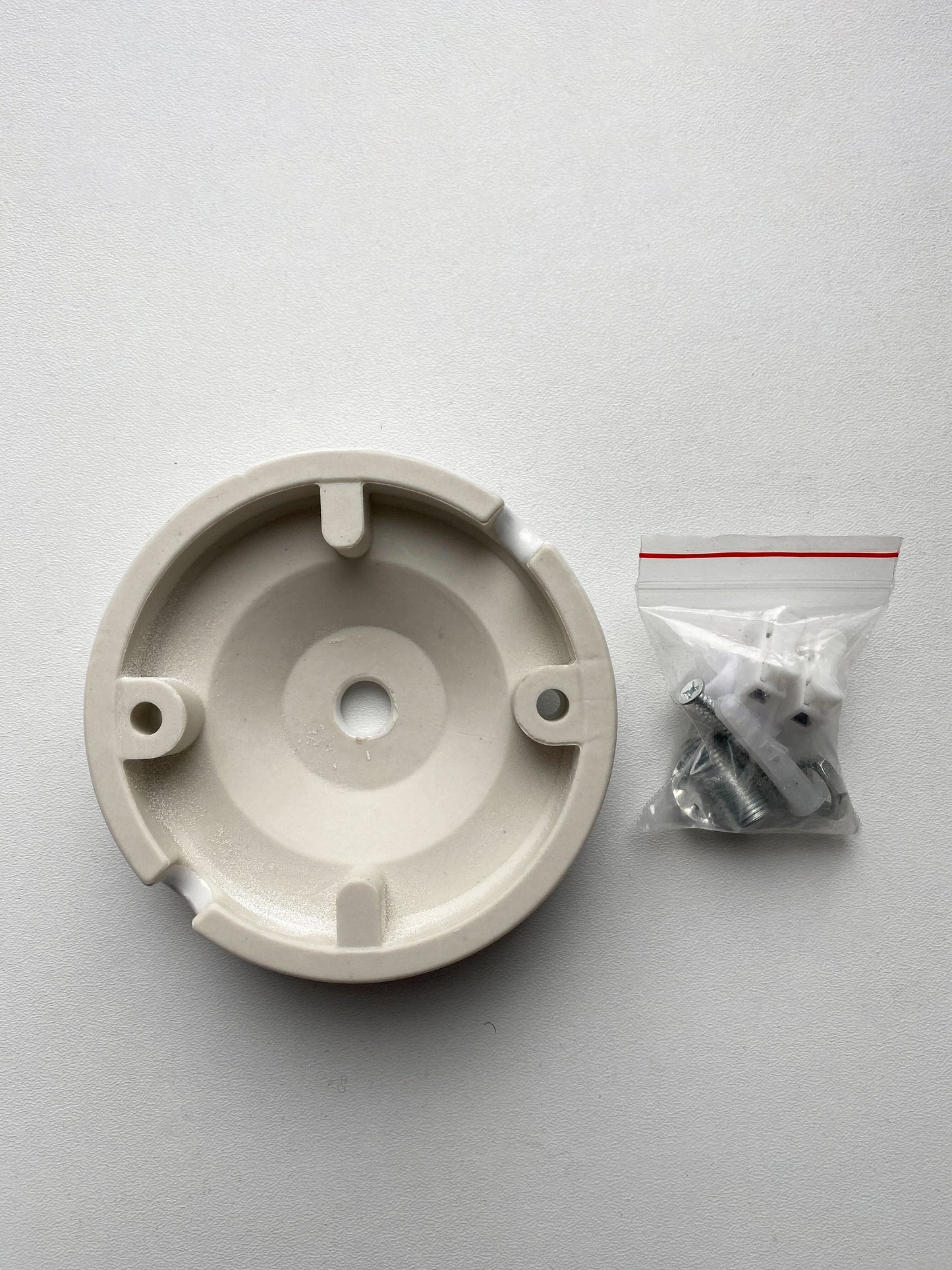 Ceiling Rose Big Dome Shape Porcelain Surface Mounting Vintage Loft Retro Cottage Ceramic White