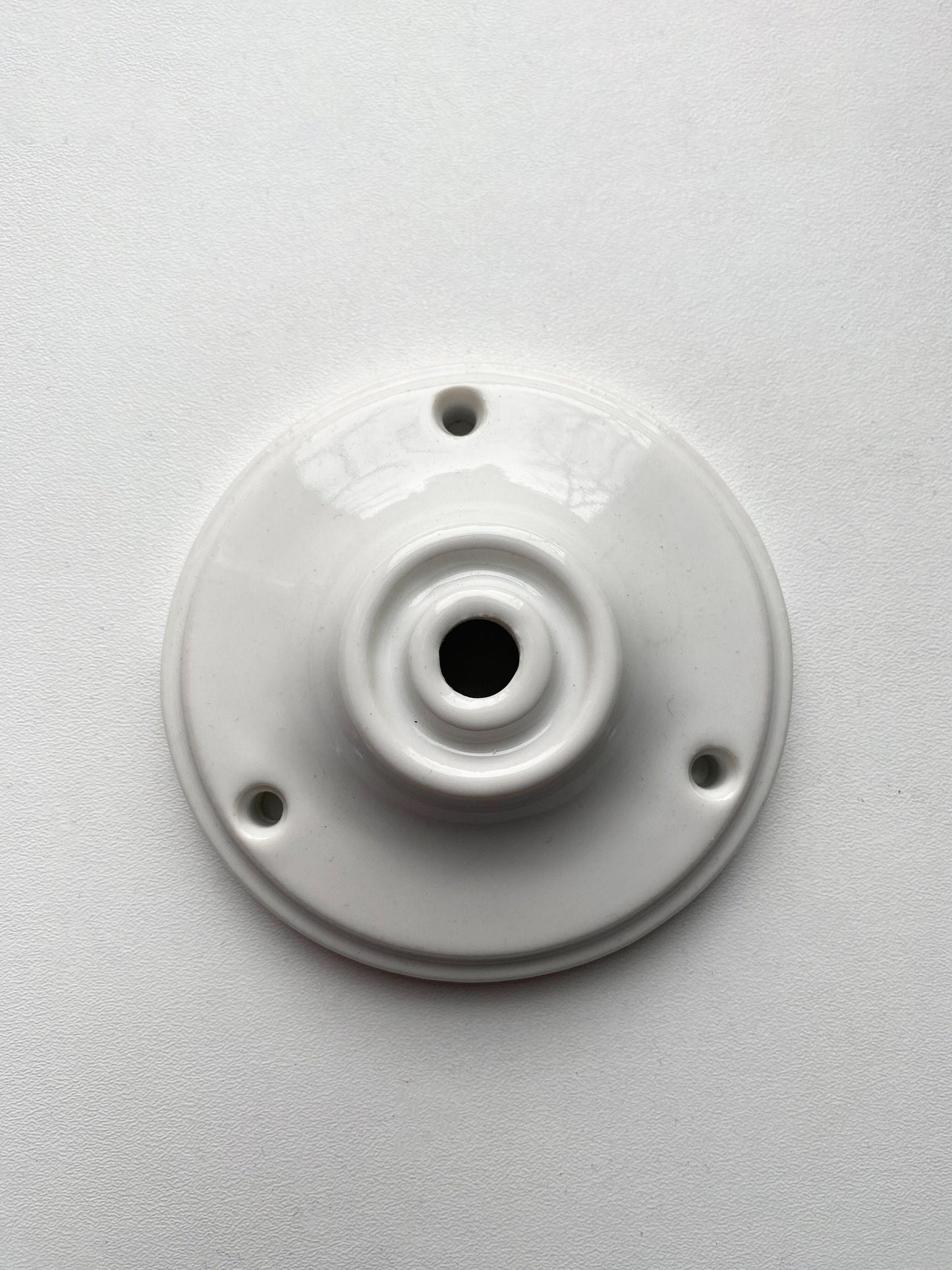 Ceiling Rose Big Cone Shape Porcelain Surface Mounting Vintage Loft Retro Cottage Ceramic White