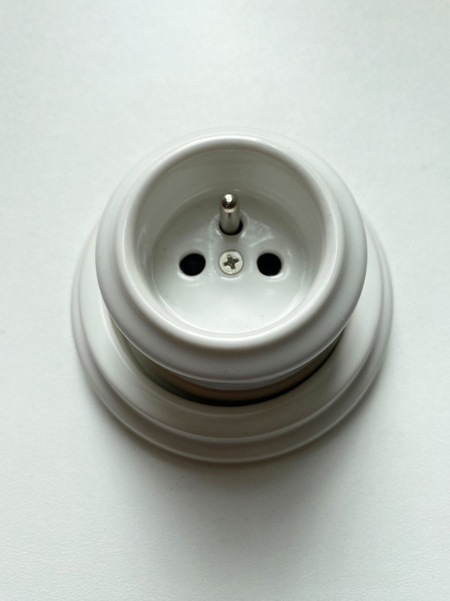 Surface-Mounting French Schuko Power Socket Porcelain Loft Retro Electrical Vintage Cottage Ceramic White