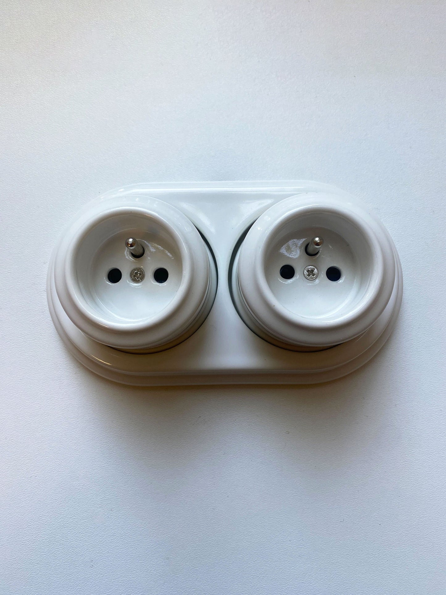 Surface-Mounting Double Frame French Schuko Power Socket Porcelain Loft Retro Electrical Vintage Cottage Ceramic White
