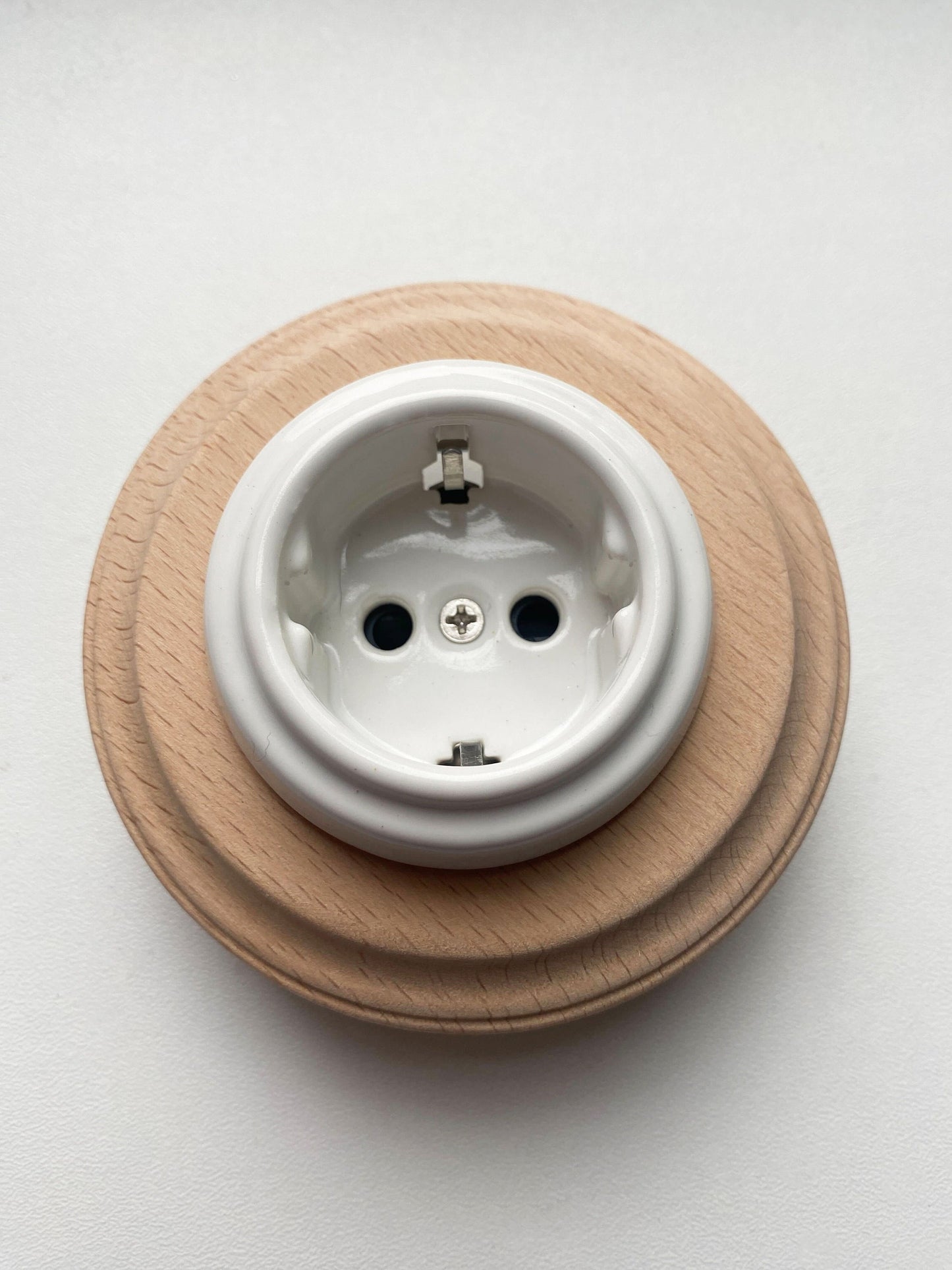Wooden German Power Socket Porcelain Loft Retro Electrical Flush-Mounting Vintage Cottage Ceramic Natural Beige With White