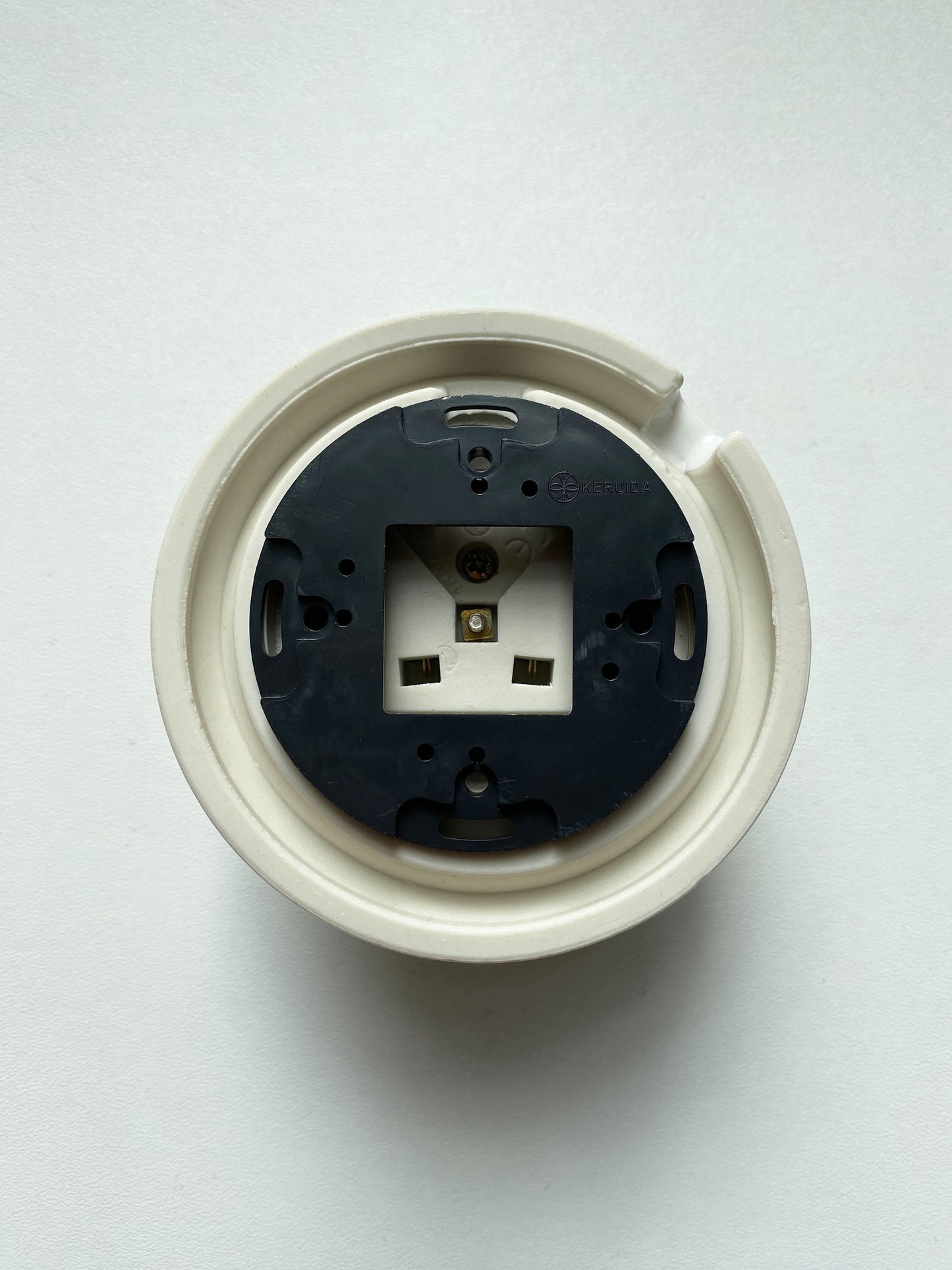Surface-Mounting French Schuko Power Socket Porcelain Loft Retro Electrical Vintage Cottage Ceramic White