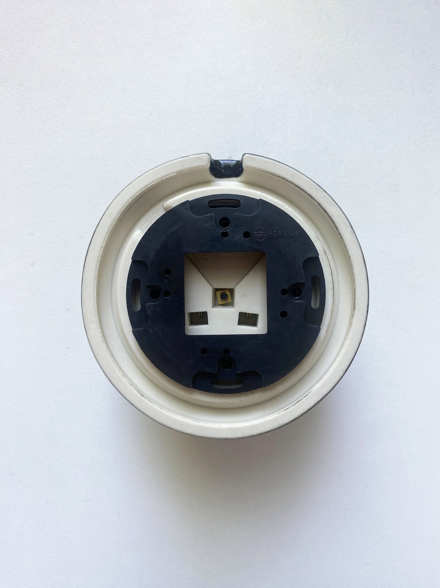 Surface-Mounting German Schuko Power Socket Porcelain Loft Retro Electrical Vintage Cottage Ceramic Black