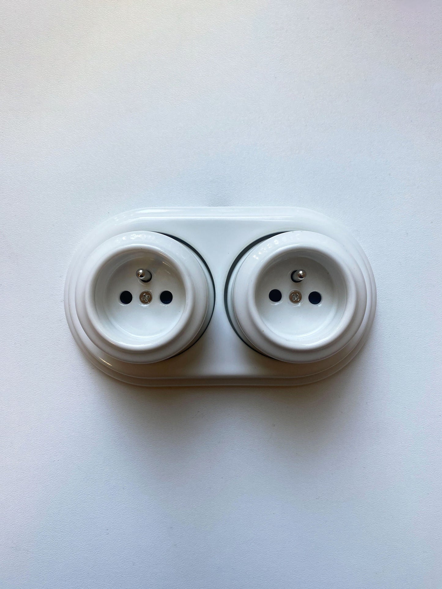 Surface-Mounting Double Frame French Schuko Power Socket Porcelain Loft Retro Electrical Vintage Cottage Ceramic White