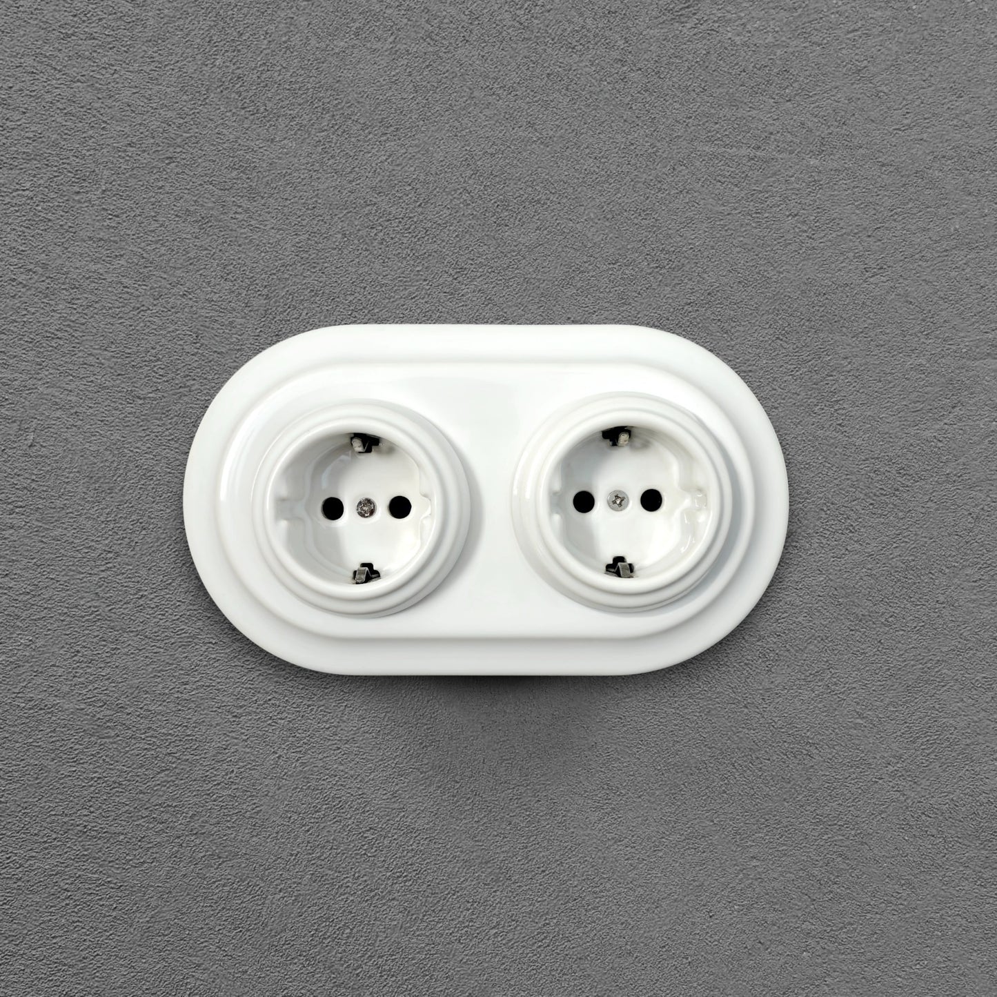 Double Power Socket Porcelain Loft Retro Electrical German Schuko Flush-Mounting Vintage Cottage Ceramic White