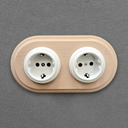Retro Style White Ceramic German Schuko Socket – Retro Loft Style | Vintage Design, Flushed-Mounted, Natural Wood Frame