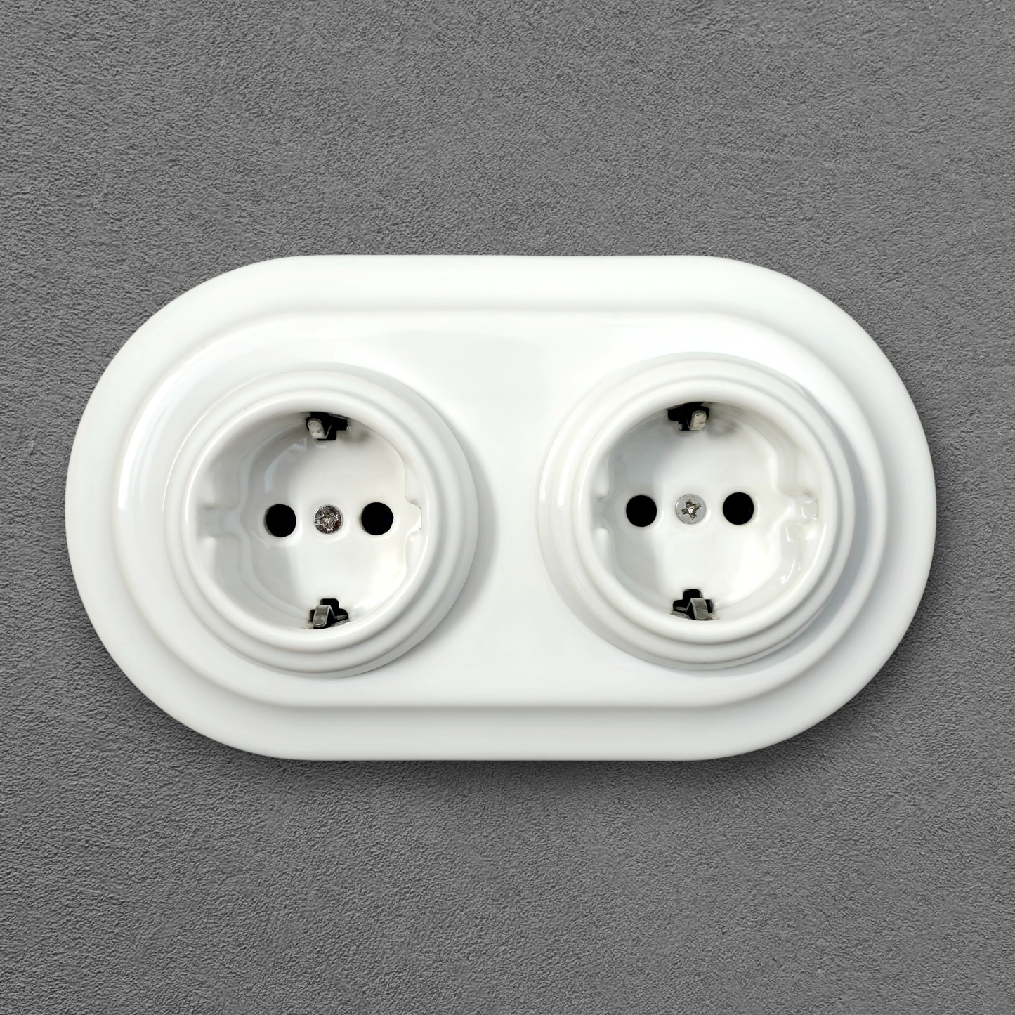Double Power Socket Porcelain Loft Retro Electrical German Schuko Flush-Mounting Vintage Cottage Ceramic White