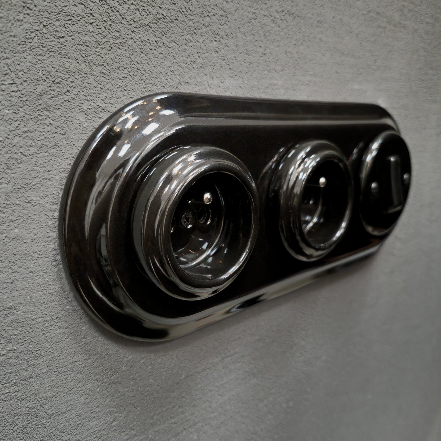 Double black French porcelain socket with light switch, flush-mount, side