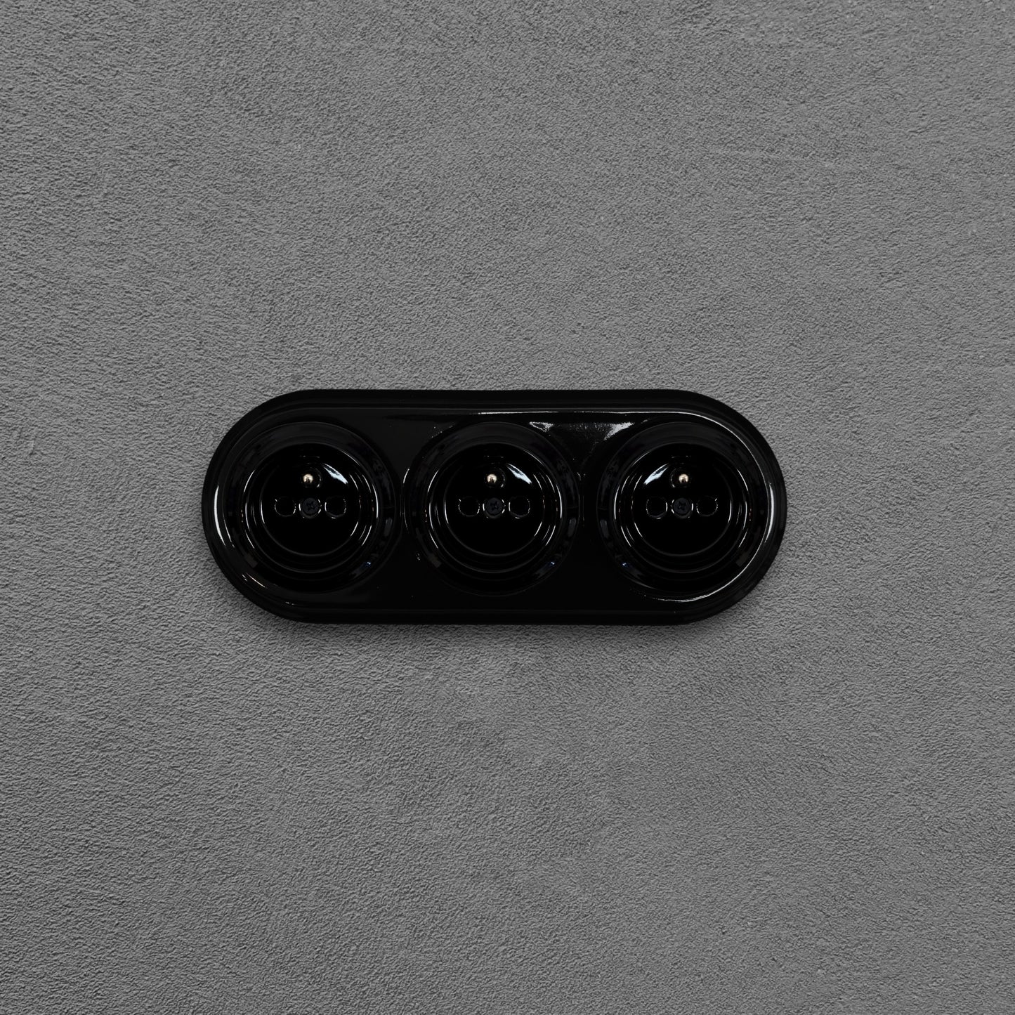 Triple Power French Socket Porcelain Surface Mounted Loft Retro Electrical 3 Socket Vintage Cottage Ceramic Black